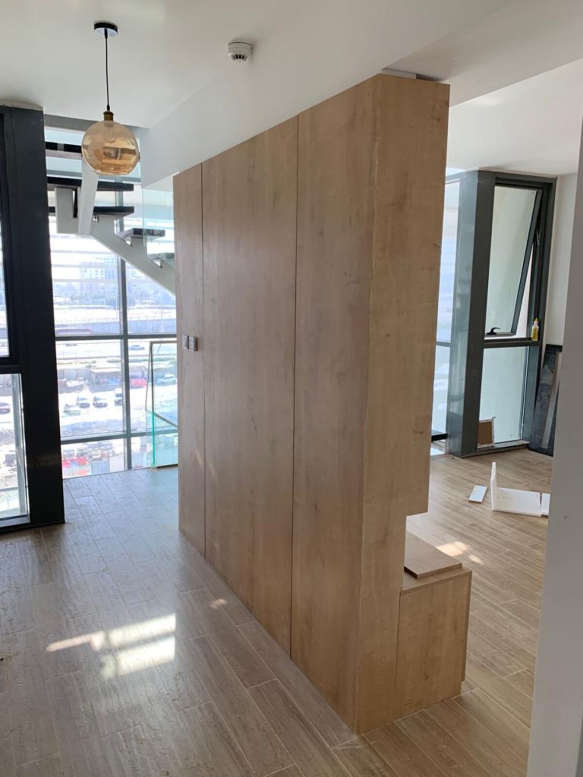 Raha Duplex — wood partition